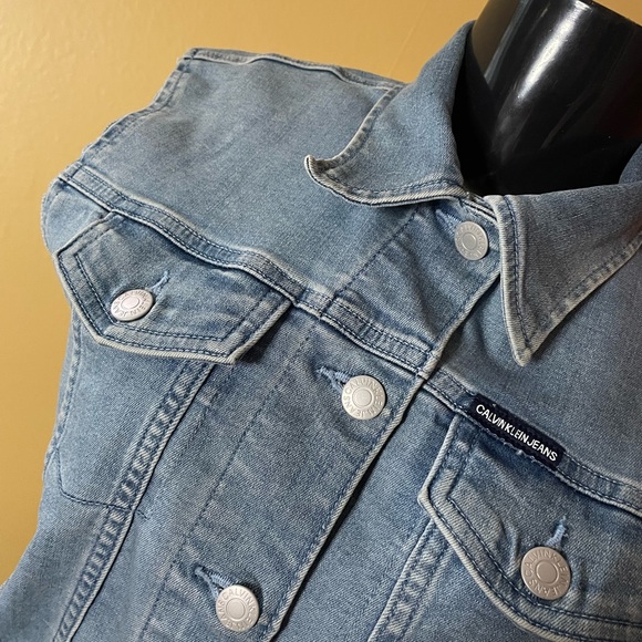 Women’s Calvin Klein Denim Vest ( Small ) - Picture 3 of 4